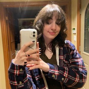 Meet your Posher, Emilie